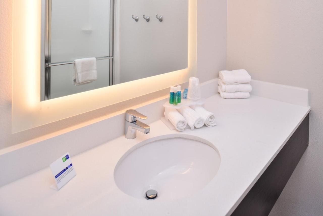 Holiday Inn Express & Suites Corpus Christi-N Padre Island By Ihg Eksteriør billede